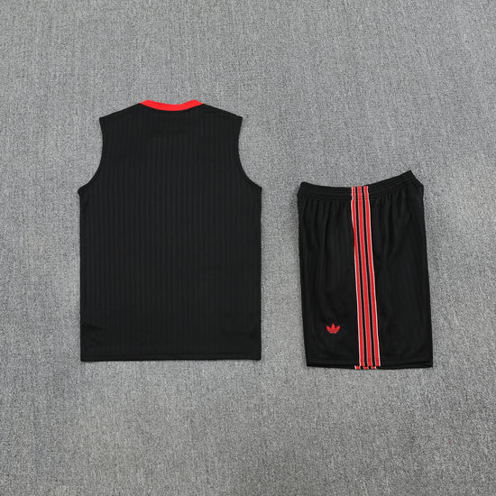 Completo unico del Manchester united 2025/2026