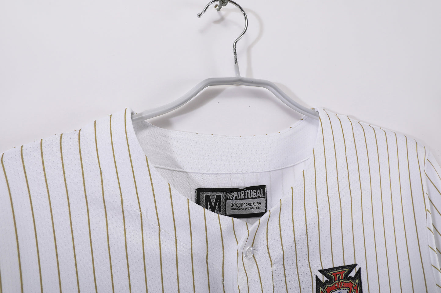 Maglia Tribute Ronaldo – Stile Baseball, Cuore Portoghese