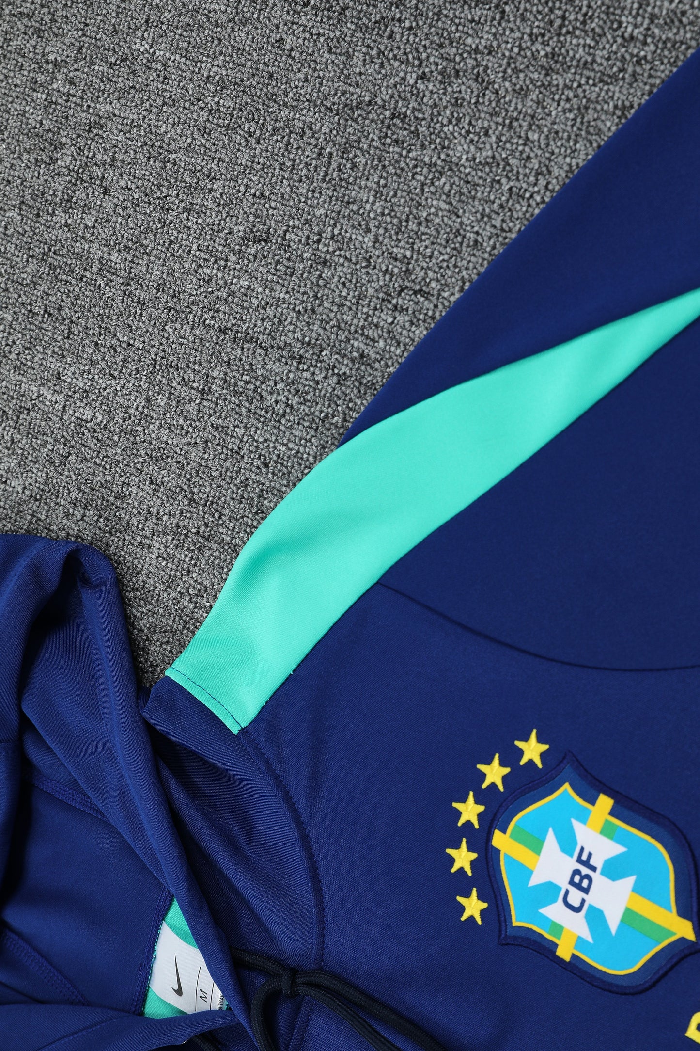 Tuta ufficiale del brasile