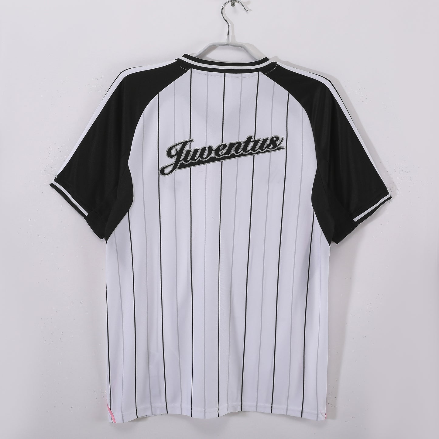 Juventus Baseball Edition – Lo Stile Bianconero Fuori dal Campo"