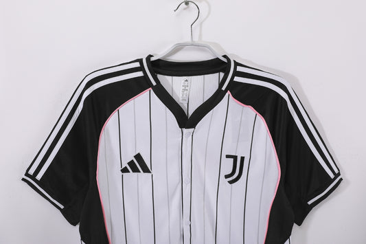 Juventus Baseball Edition – Lo Stile Bianconero Fuori dal Campo"