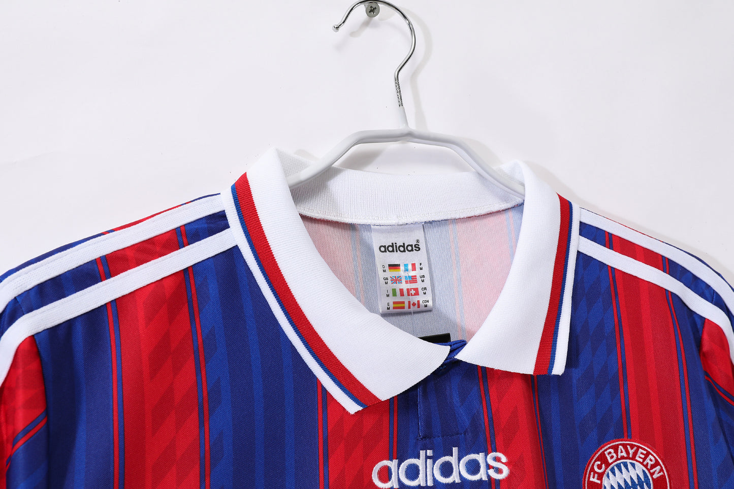 "Maglia Storica Bayern Monaco 95/96 - Edizione Vintage Originale!"