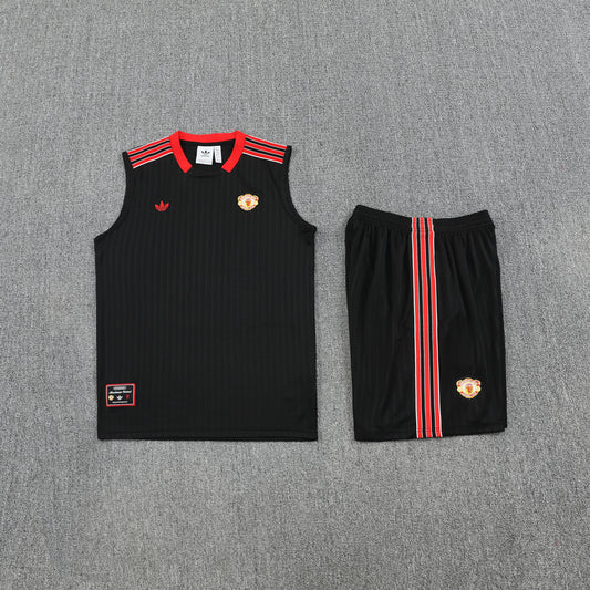 Completo unico del  Manchester united 2025/2026