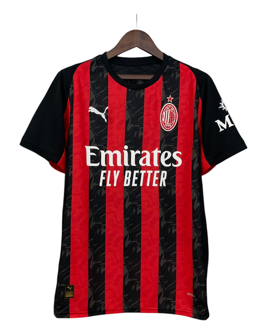 Rosso Futuro – L’Identità del Milan 2025/26