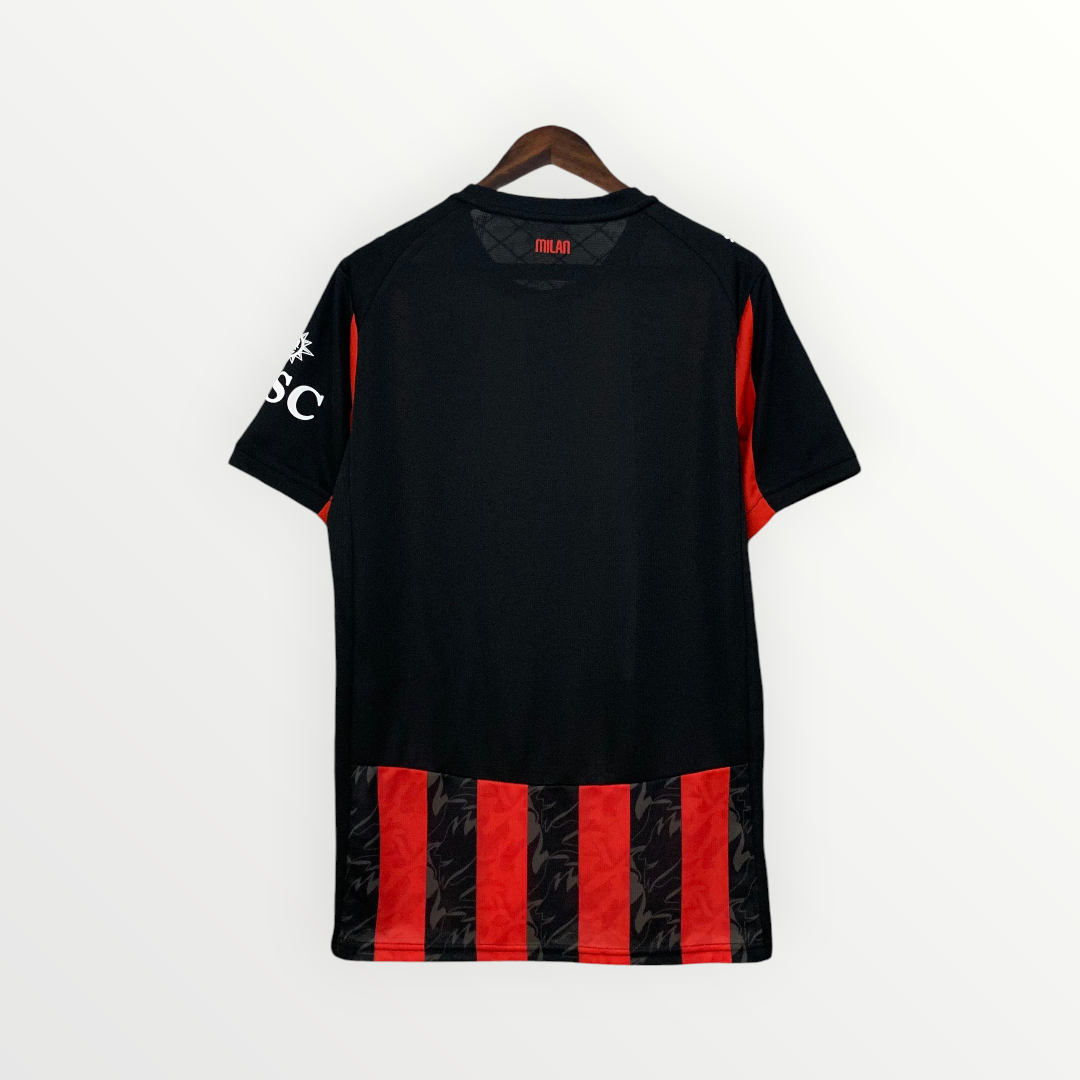 Rosso Futuro – L’Identità del Milan 2025/26